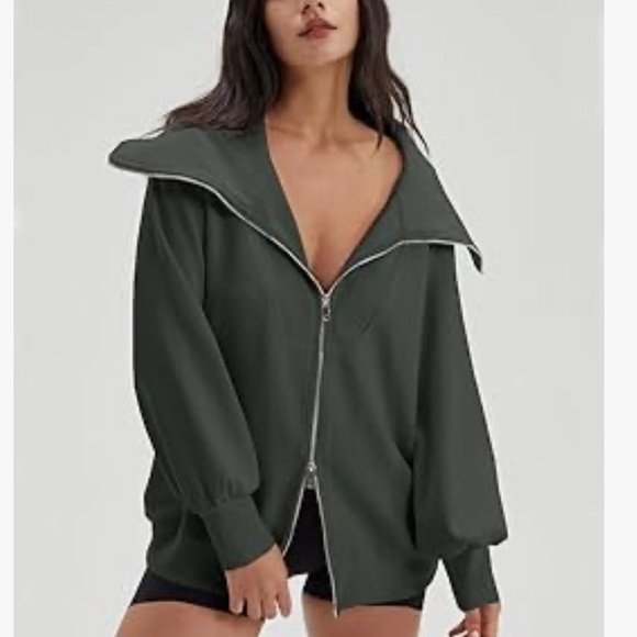 NWOT -  Women's Zip Up Oversized Sweatshirts Long Sleeve Collared Casual Jacket - Picture 2 of 4